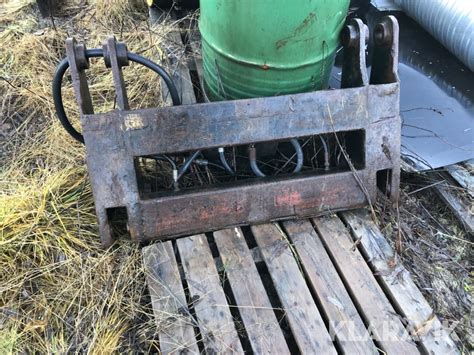 hydrauliskt redskapsfäste lilla bm|Klaravik Auktioner .